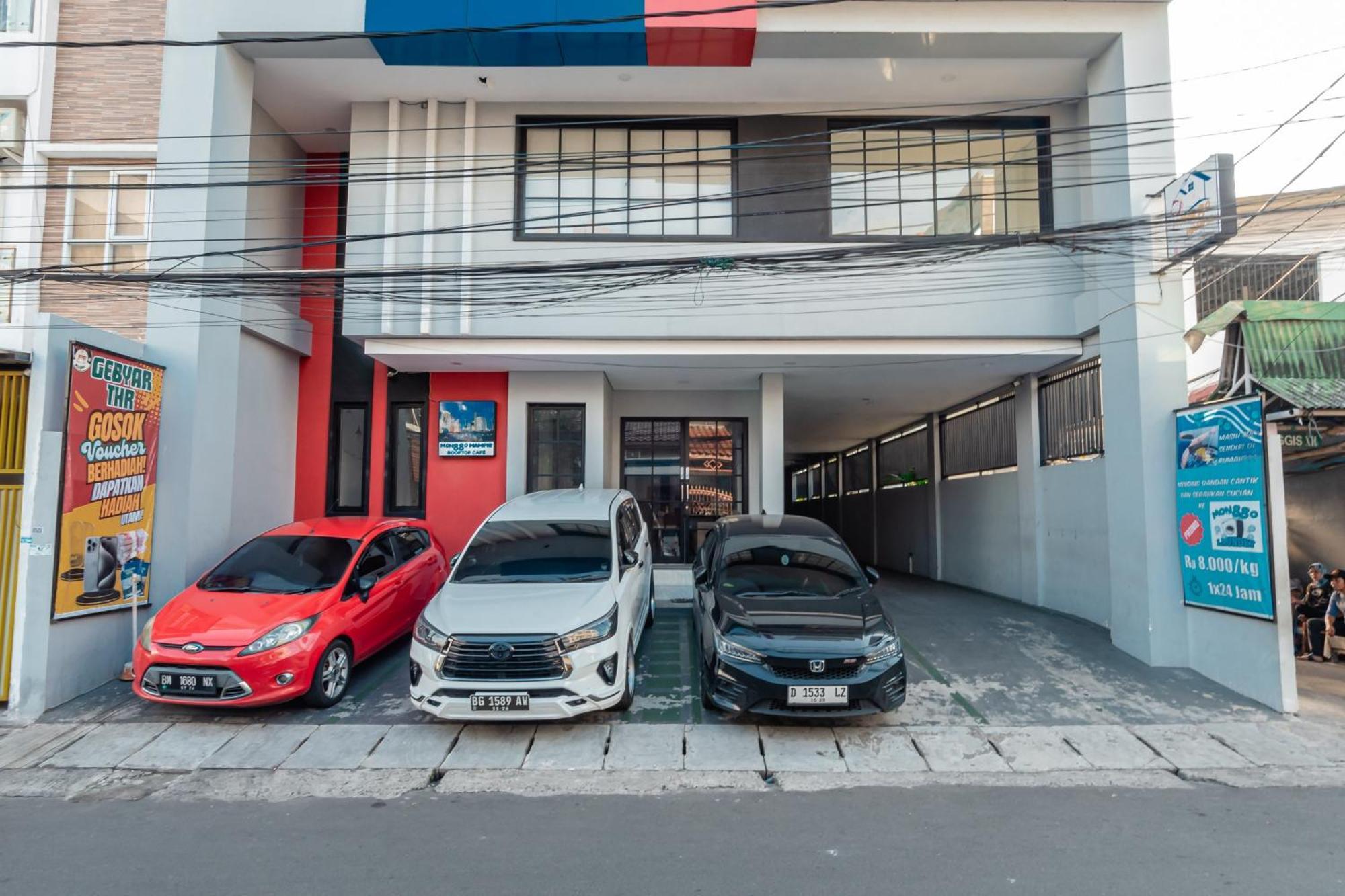 Monggo Mampir Tanjung Duren By Reccoma Jakarta Exterior photo